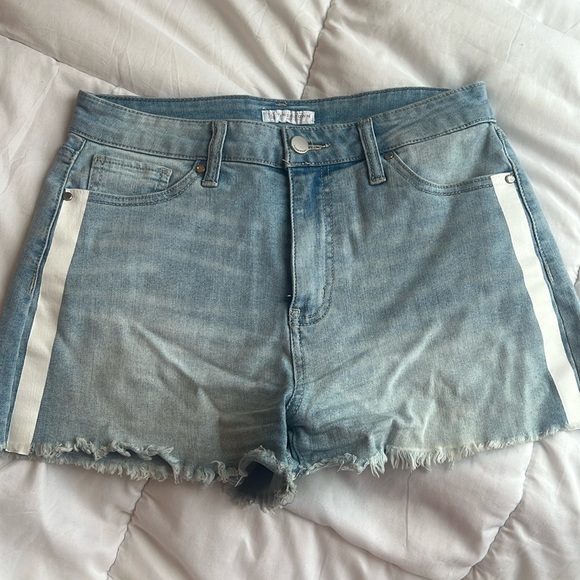 Tinseltown Shorts Tinsel Town Jean Shorts With White Stripe Poshmark